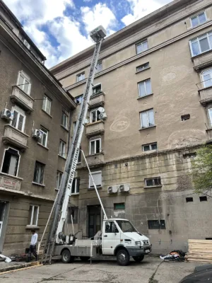 Строителен асансьор / хаспел Iveco
